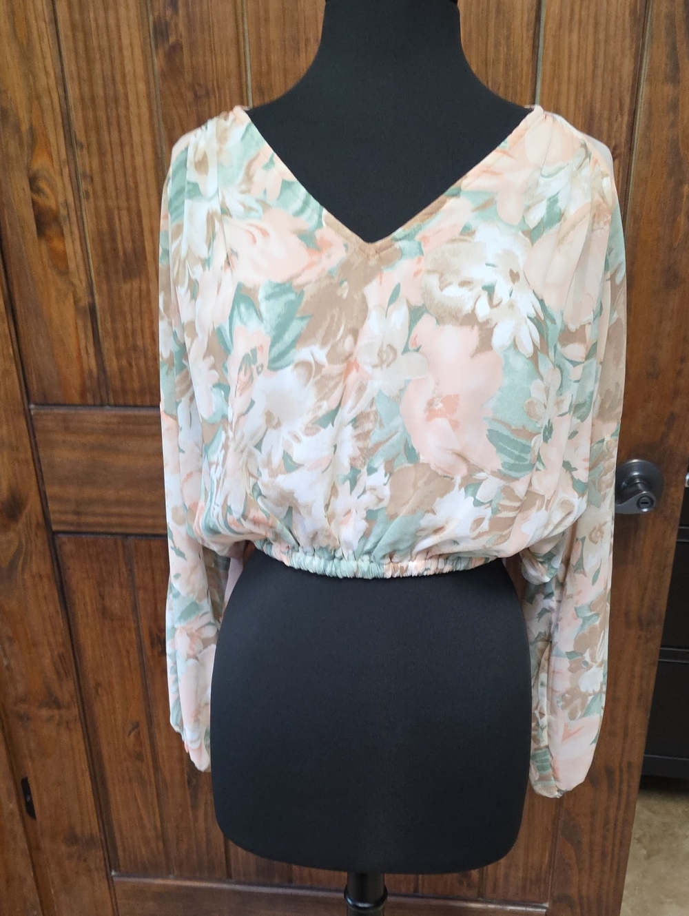 Entro Floral V-Neck Smocked Waist Blouse - Peach & Sage